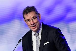 Albert Bourla, CEO de Pfizer, aseguró que habrá vacunaciones anuales contra el virus