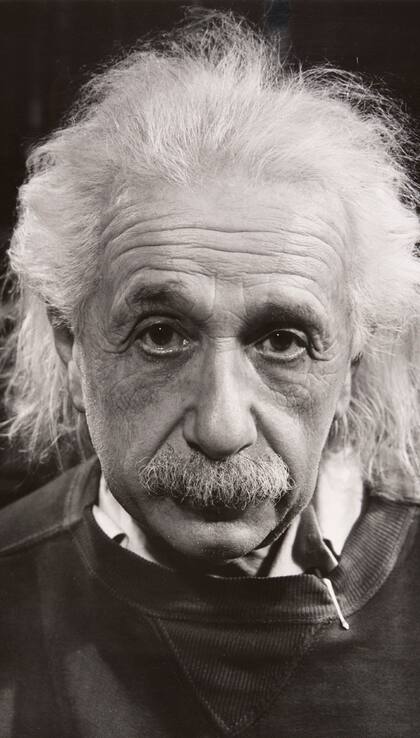 Albert Einstein. 1947