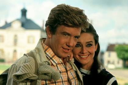 Albert Finney y Audrey Hepburn en Un camino para dos