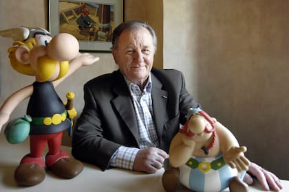 Uderzo y sus dos criaturas: Astérix y Obélix, fuera de cuadro