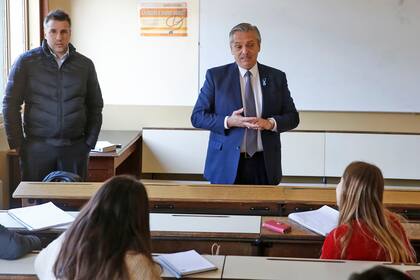 Alberto Fernández en su clase de Derecho Penal en la UBA, el 22 de mayo de 2019