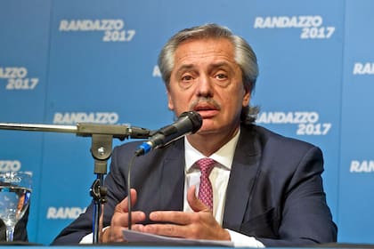 Alberto Fernández apoyó la candidatura de Florencio Randazzo en 2017 (15 de mayo de 2017)