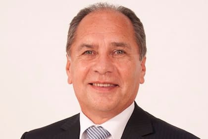 Alberto Descalzo gobierna Ituzaingó desde 1995