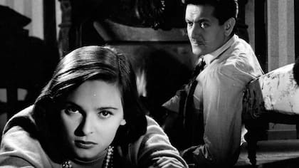 Alberto Closas en el film Muerte de un ciclista, de 1955, dirigido por Juan Antonio Bardem