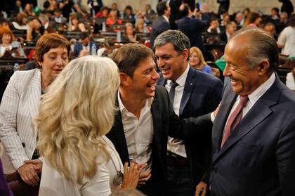 Axel Kicillof junto a Adolfo Rodríguez Saá