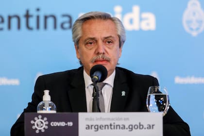 Alberto Fernández durante el anuncio de extensión de la cuarentena