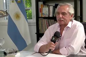 Alberto Fernández durante una entrevista en Urbana Play