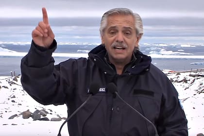 Alberto Fernández en la Antártida