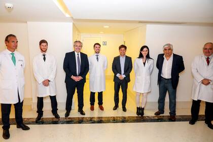 Alberto Fernández en la reinauguración del Sanatorio Antártida de Camioneros