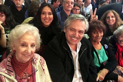 Alberto Fernández, en la presentación de "Sinceramente", el libro de Cristina Kirchner que se lanzó en la Feria el año pasado