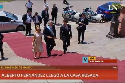 Alberto Fernández ingresa a la Casa Rosada