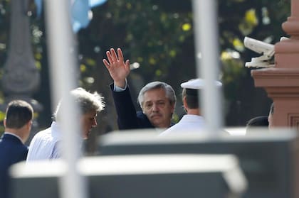 Alberto Fernández llega a Casa Rosada en su primera jornada como Presidente de la Nación