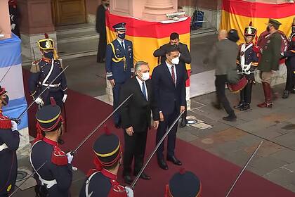 Alberto Fernández recibe a su par español, Pedro Sánchez, en la Casa Rosada