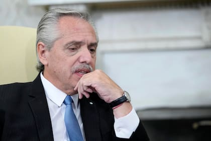 Alberto Fernández volvió a apuntar contra Milei y comparó la gestión económica de ambos