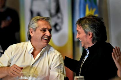 Alberto Fernández y Máximo Kirchner en San Antonio de Areco