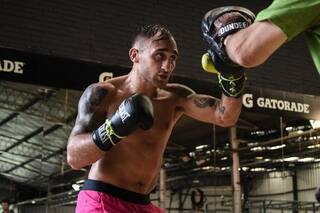 Povetkin y Palmetta, peleas de boxeo claves desde el Peñón hasta Lanús