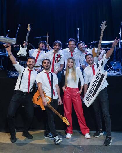 Aldana Masset en Agapornis.