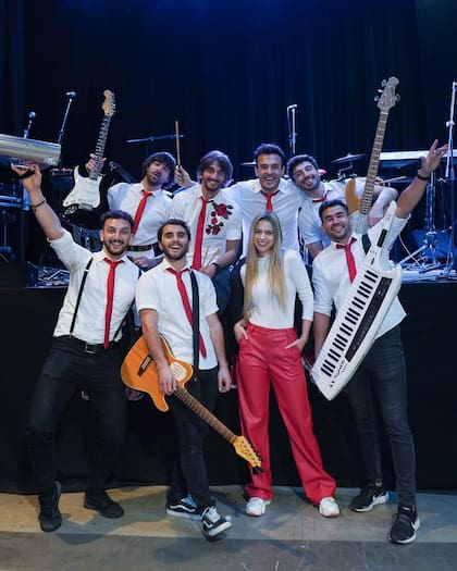 Aldana Masset fue vocalista de Agapornis entre 2022 y 2023 Fotos/Instagram: @agapornisagp