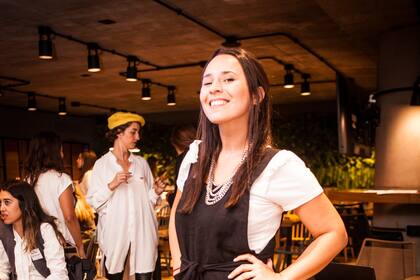 Ale Leguizamón es la cara detrás de @mamaemprendearg. Es publicista y coach y da talleres para emprendedoras.