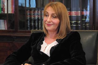 Gils Carbó enfrentará un juicio oral por la compra de un edificio