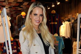 Los famosos probaron la hamburguesa inspirada en Lionel Messi en el Hard Rock Cafe