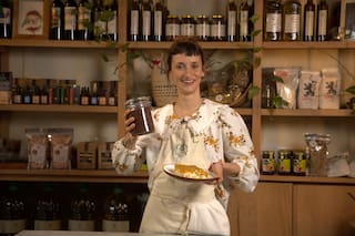 Tiene un restaurante orgánico en Buenos Aires y explica dos recetas antiinflamatorias