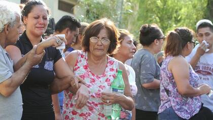 Alejandra salió despedida del colectivo y sobrevivió