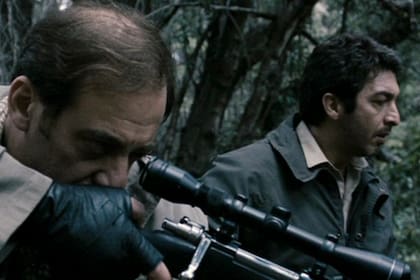 Alejandro Awada y Ricardo Darín, en una escena de El Aura