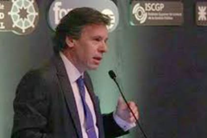 Alejandro Díaz, el nuevo titular de la Sigen, según el anuncio de Manuel Adorni