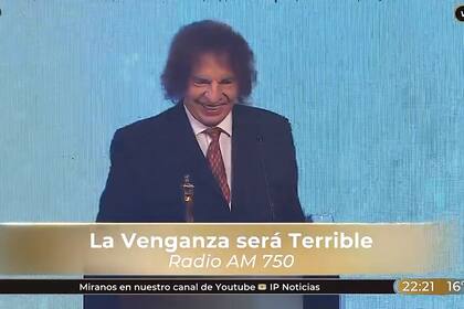 Alejandro Dolina, mejor conductor por La venganza será terrible