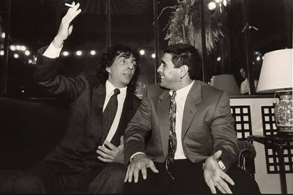 Alejandro Dolina y Diego Maradona, en los años 90