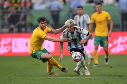 Alejandro Garnacho debutó con la camiseta de la selección argentina en el amistoso ante Australia