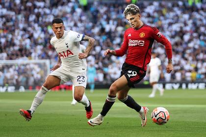Alejandro Garnacho podría ser titular en Manchester United, que se mide el miércoles contra Newcastle