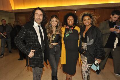 Alejandro Paker, Magui Olave y otros artistas disfrutaron de una noche a pura balada