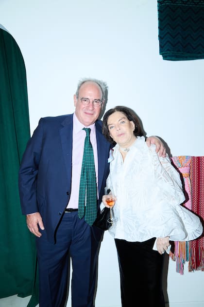 Alejandro Quentin recibe a María Elisa Mitre