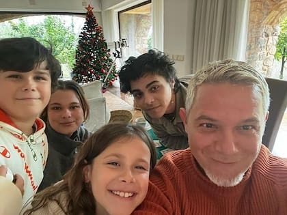 Alejandro Sanz es padre de cuatro hijos: Manuela, Alexander, Dylan y Alma