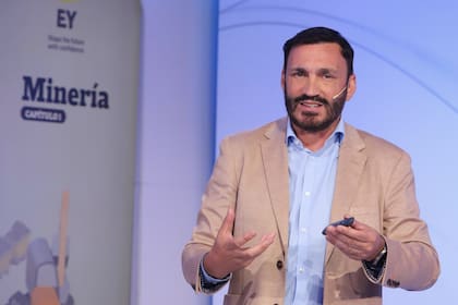 Alejandro Servide: “La infraestructura tecnológica y el ecosistema de IA que una empresa ofrece empieza a ser parte de su propuesta de valor al empleado”