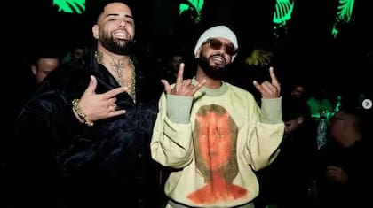 Alejandro Zingales posa junto a Randy’s; el venezolano organiza shows en Miami y tiene contacto con artistas internacionales