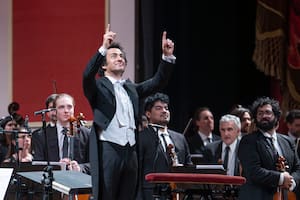Auspicioso debut de Alejo Pérez al frente de la Orquesta Estable
