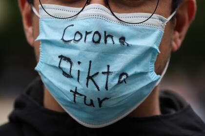 Alemania registró hasta esta mañana 163.400 casos de infección y al menos 6728 muertos