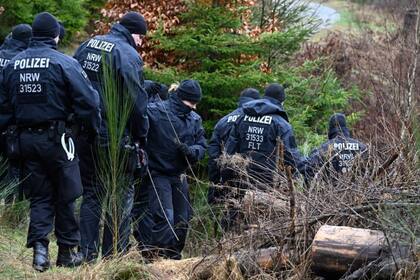 La víctima, llamada Luise, fue dada por desaparecida el pasado sábado, cuando no regresó a su casa en la ciudad de Freudenberg, en Renania del Norte-Westfalia.