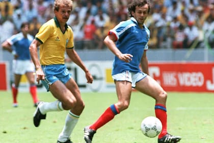 Alemao y Platini, dos símbolos de un fútbol vistoso y brillante; el punto máximo de México 86