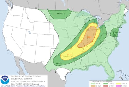Alerta máxima en el Medio Oeste: SPC declara riesgo "elevado" de tormentas severas con posibles tornados en Illinois y Michigan