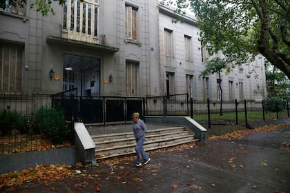 Alerta naranja con suspensión de clases en los dos turnos en Mar del Plata, el frente de la Municipal N° 1