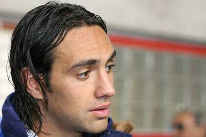 Alessandro Nesta sufrió a Lionel Messi