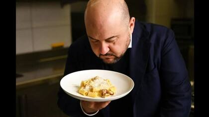 Alessandro Pipero es el chef del restaurante Pipero de Roma, galardonado con una estrella Michelin