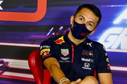 Alex Albon perdió la butaca de Red Bull Racing en la Fórmula 1; en 2021 será el piloto de reserva y de desarrollo de la escudería de Milton Keynes y competirá, con una Ferrari, en el DTM