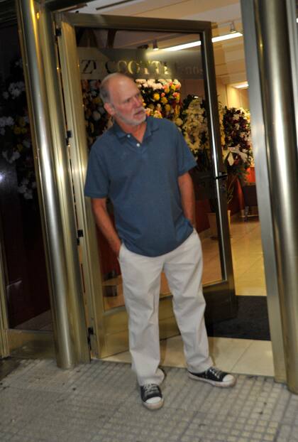 Alex Benn y Alejandra Darín se conocieron en el rodaje de La Noche de los Lápices, el film de Héctor Olivera basado en los hechos ocurridos en septiembre de 1976, cuando un grupo de tareas de la última dictadura militar secuestró, torturó y luego asesinó a siete adolescentes de La Plata que pedían la creación de un boleto estudiantil