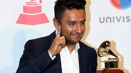 Alex Campos, feliz con su Grammy