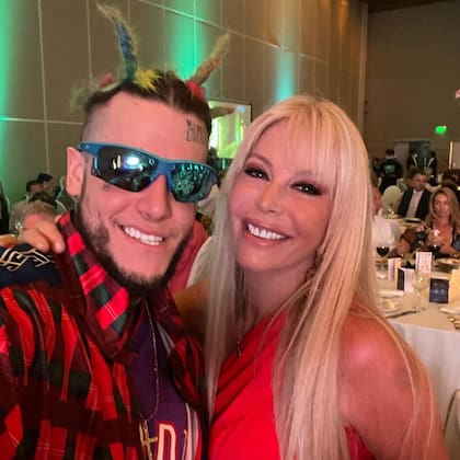 Alex Caniggia junto a Graciela Alfano